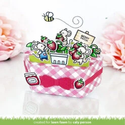 Platform Pop-up -Craftora Sale Store BerrySpecial PlatformPopUp CalyPerson1 275bbc80 ac31 4041 8d28 69823b4e5389