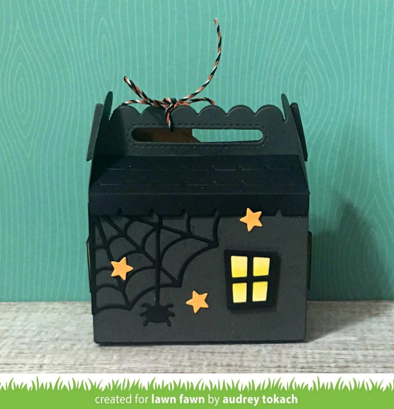 Scalloped Treat Box Haunted House Add-on 8 Scalloped Treat Box Haunted House Add-on - Image 8